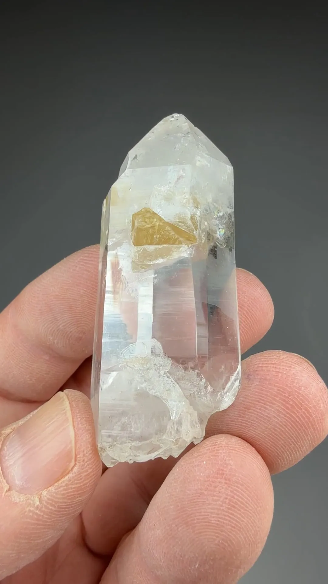 Scheelite with Quartz - image 2