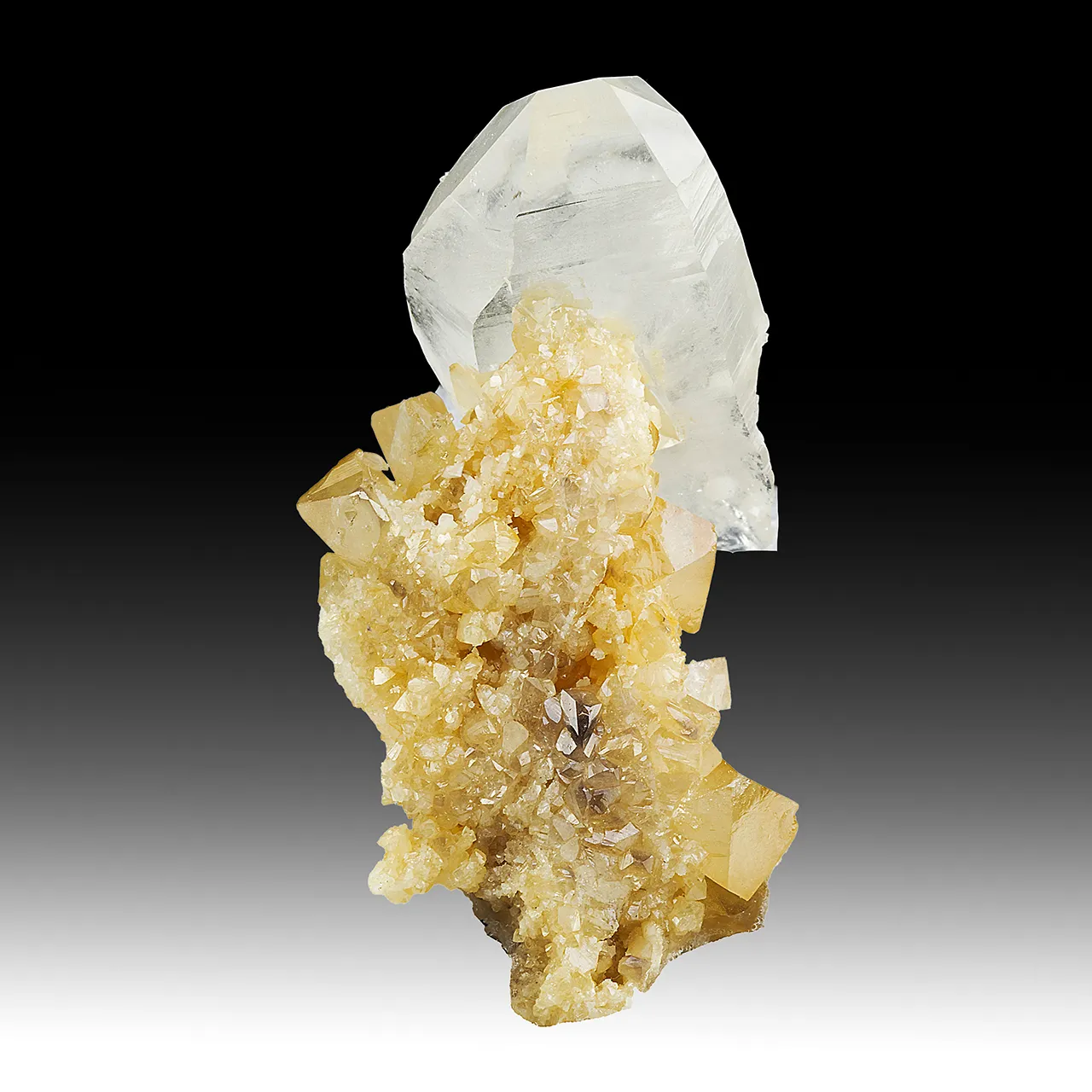 Scheelite with Quartz - image 1