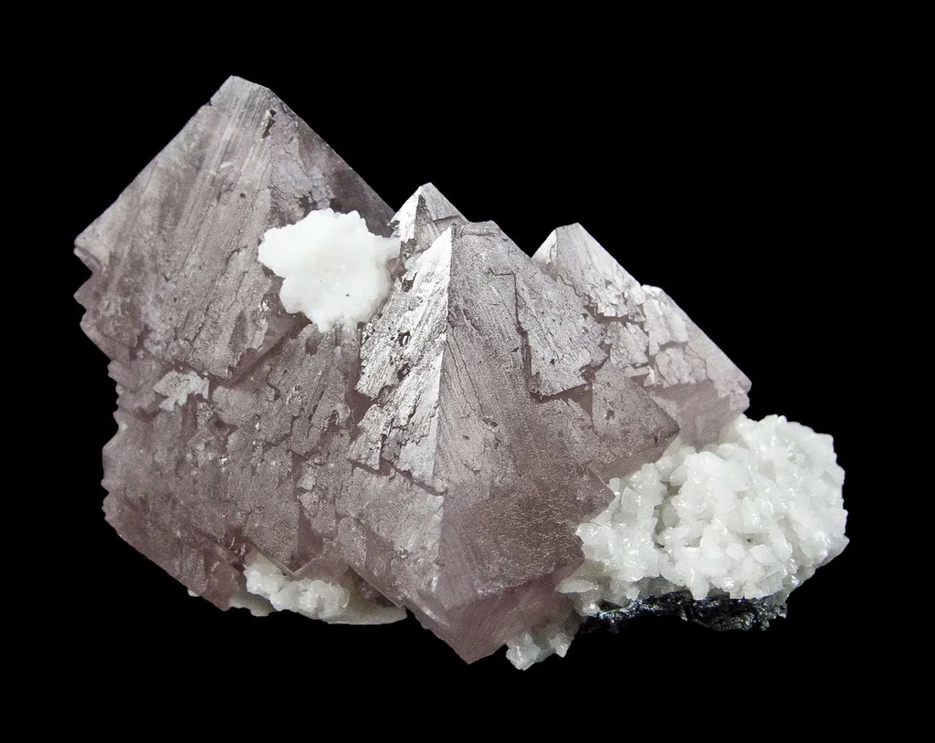 Scheelite With Sphalerite - image 3