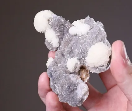 Scholzite