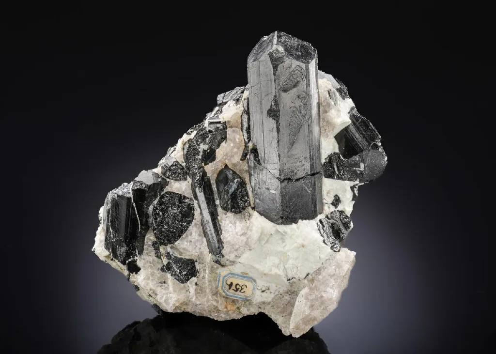 Schorl image