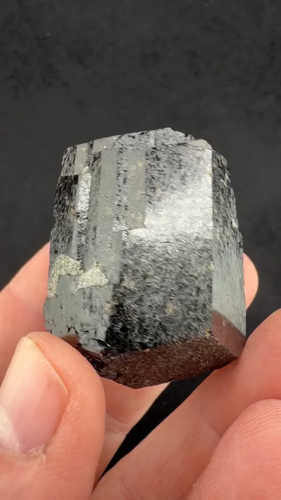 Schorl - image 2