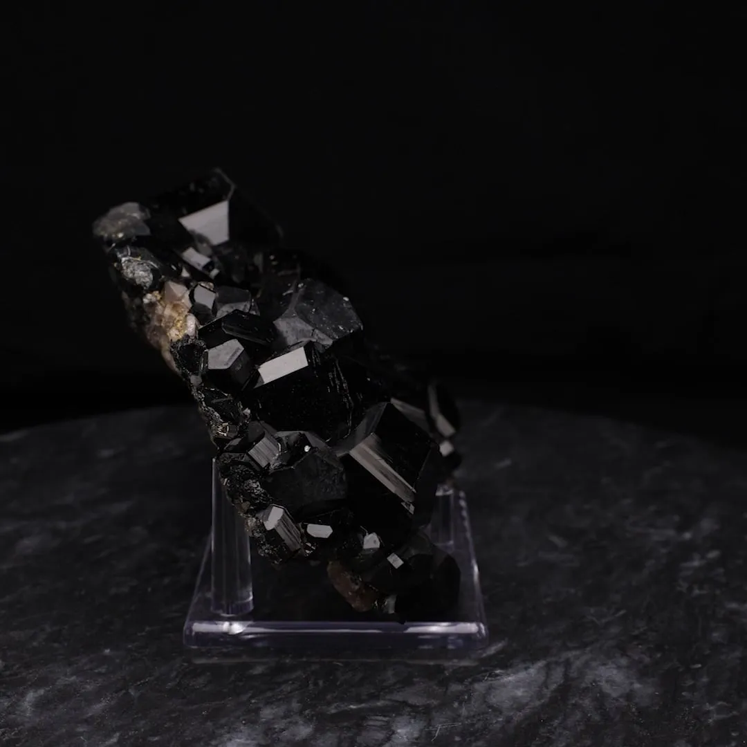 Schorl - image 2