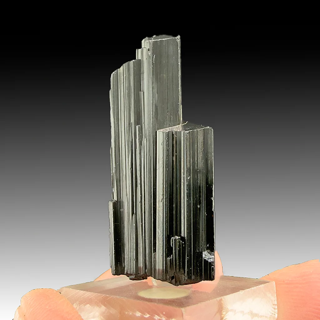 Schorl - image 1