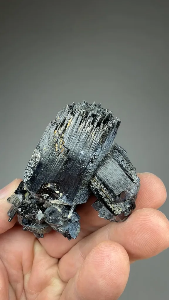 Schorl - image 2