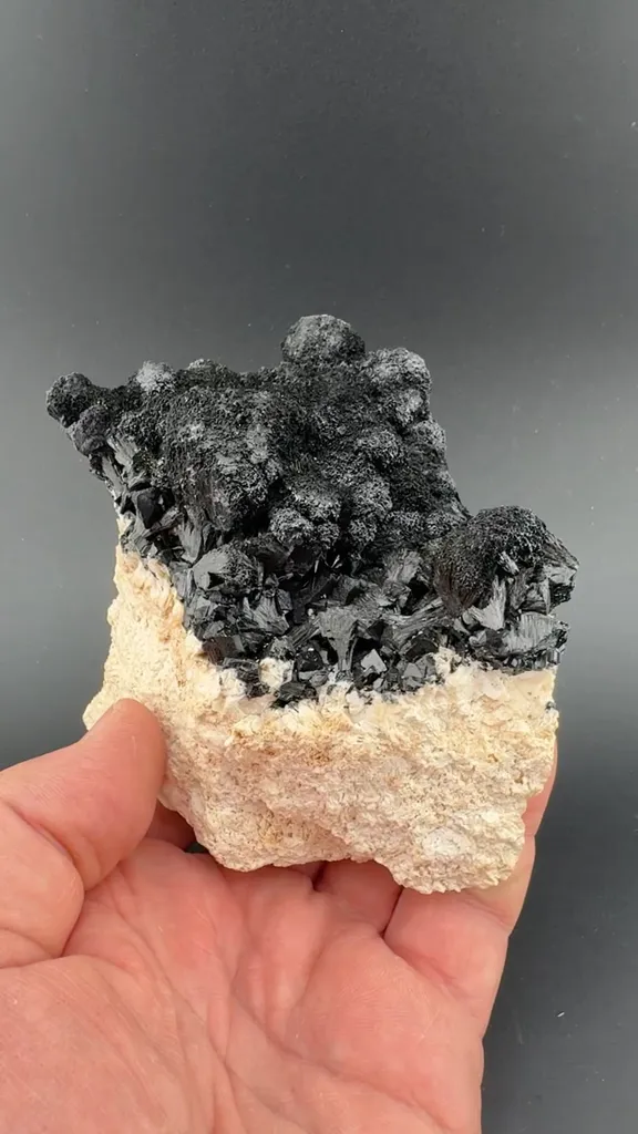 Schorl image