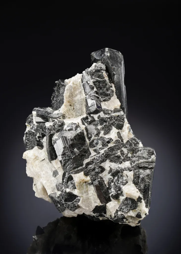 Schorl - image 3