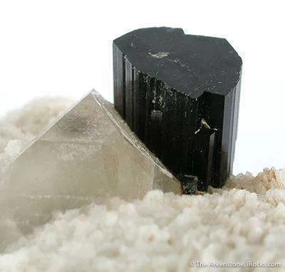 Schorl and Quartz in Albite - image 2