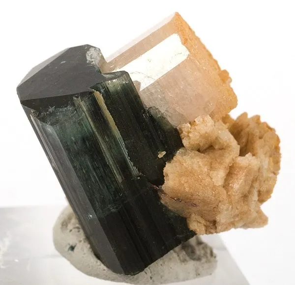 Schorl, Apatite-(Caf), Albite, Elbaite image