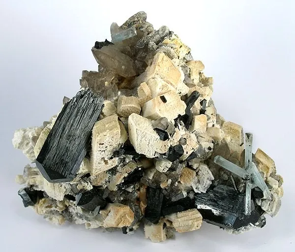 Schorl, Beryl (Var: Aquamarine), Feldspar Group image