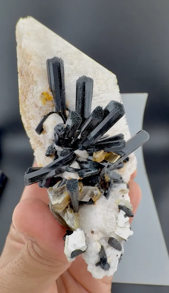 Schorl from Pakistan, Gilgit-Baltistan, Skardu District, Shigar Valley - image 3