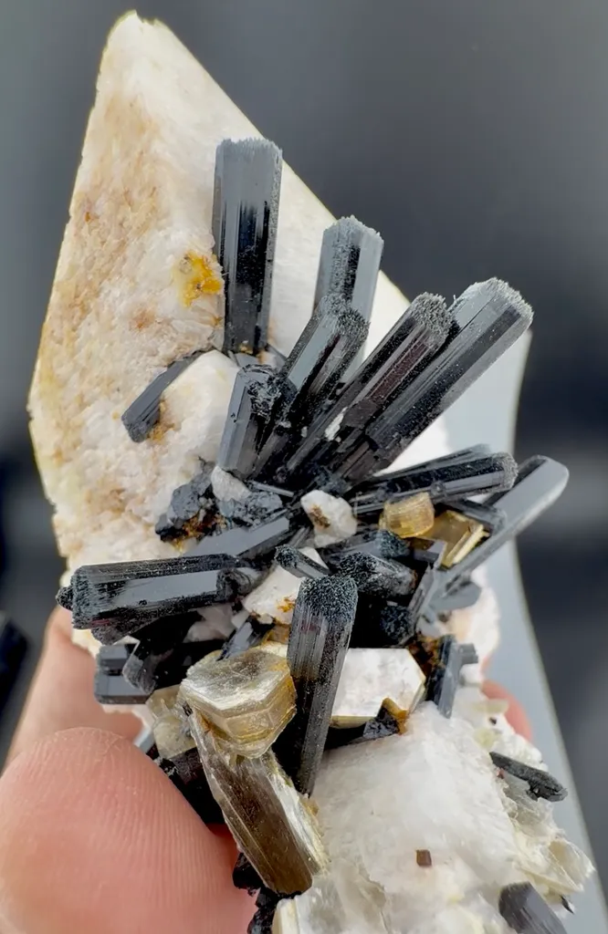 Schorl from Pakistan, Gilgit-Baltistan, Skardu District, Shigar Valley - image 6