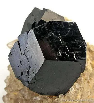 Schorl on Quartz - image 2