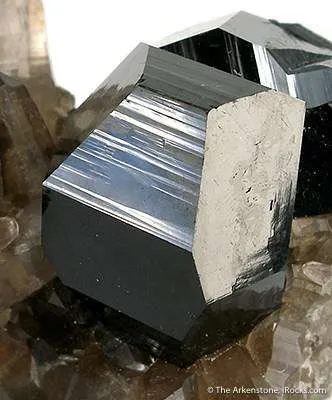 Schorl on Smoky Quartz - image 3