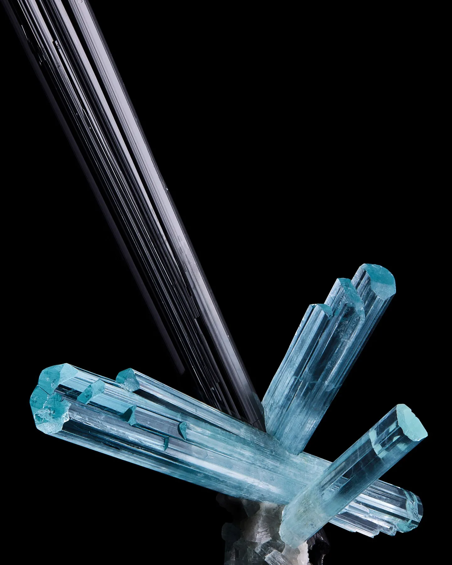 Schorl Tourmaline with Aquamarine, Pakistan - image 2