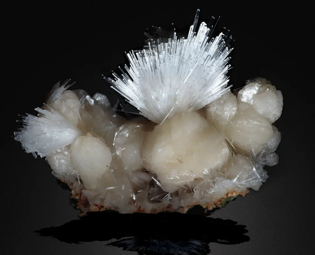Scolecite Glassy Spray Formation on Stilbite image