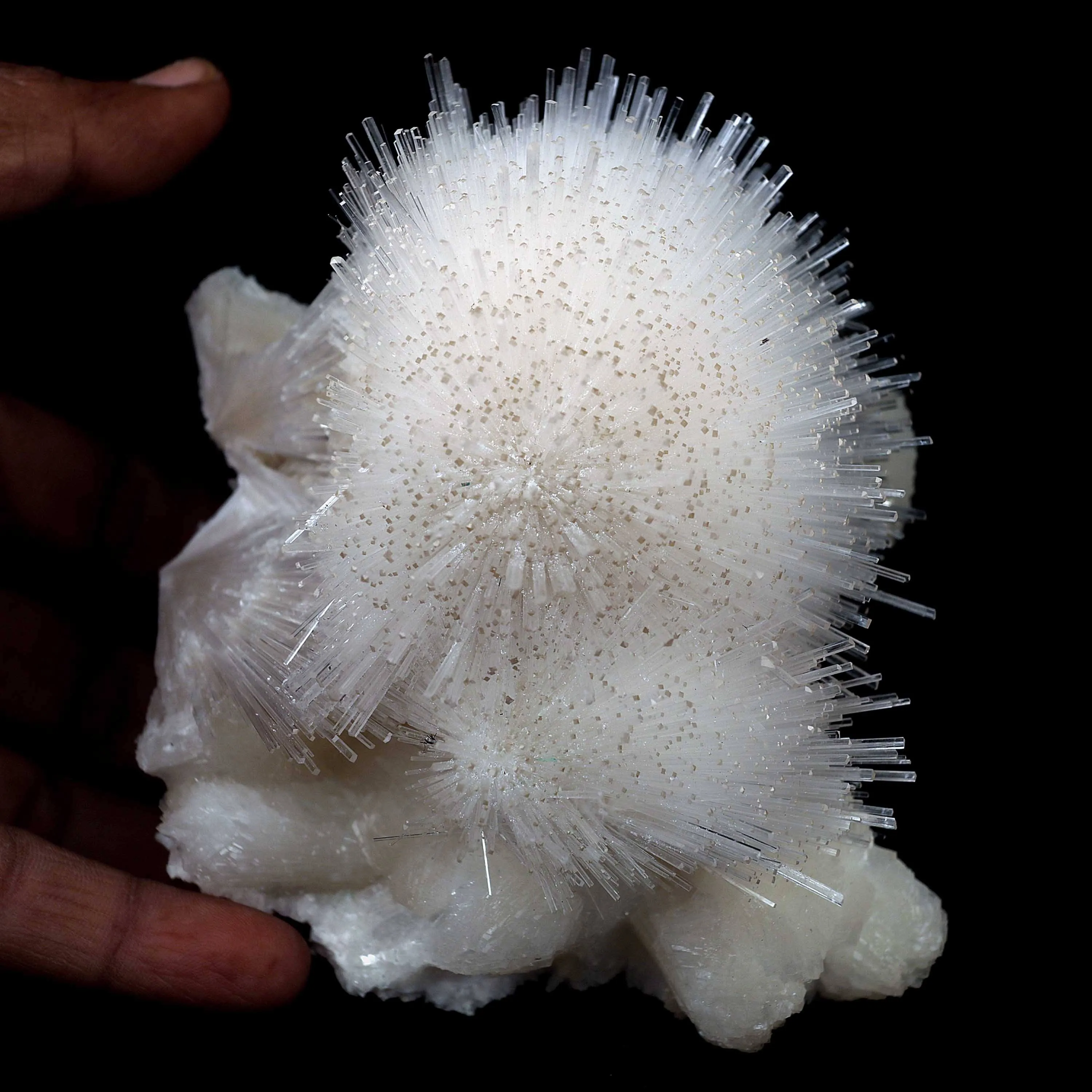 Scoleicte On Stilbite - image 4