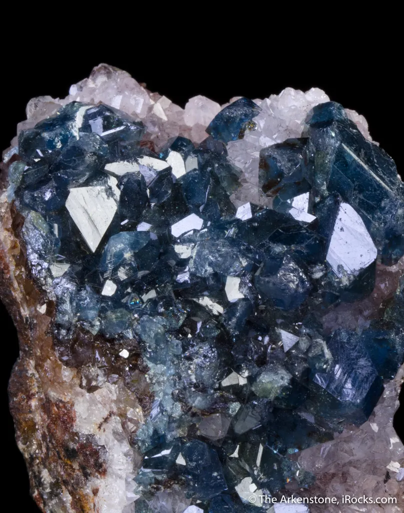 Scorodite on Calcite (1968 pocket) image