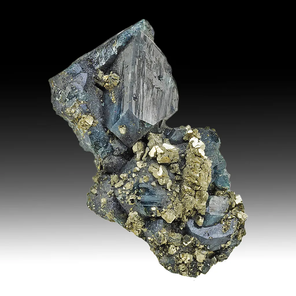 Scorodite with Pyrite image