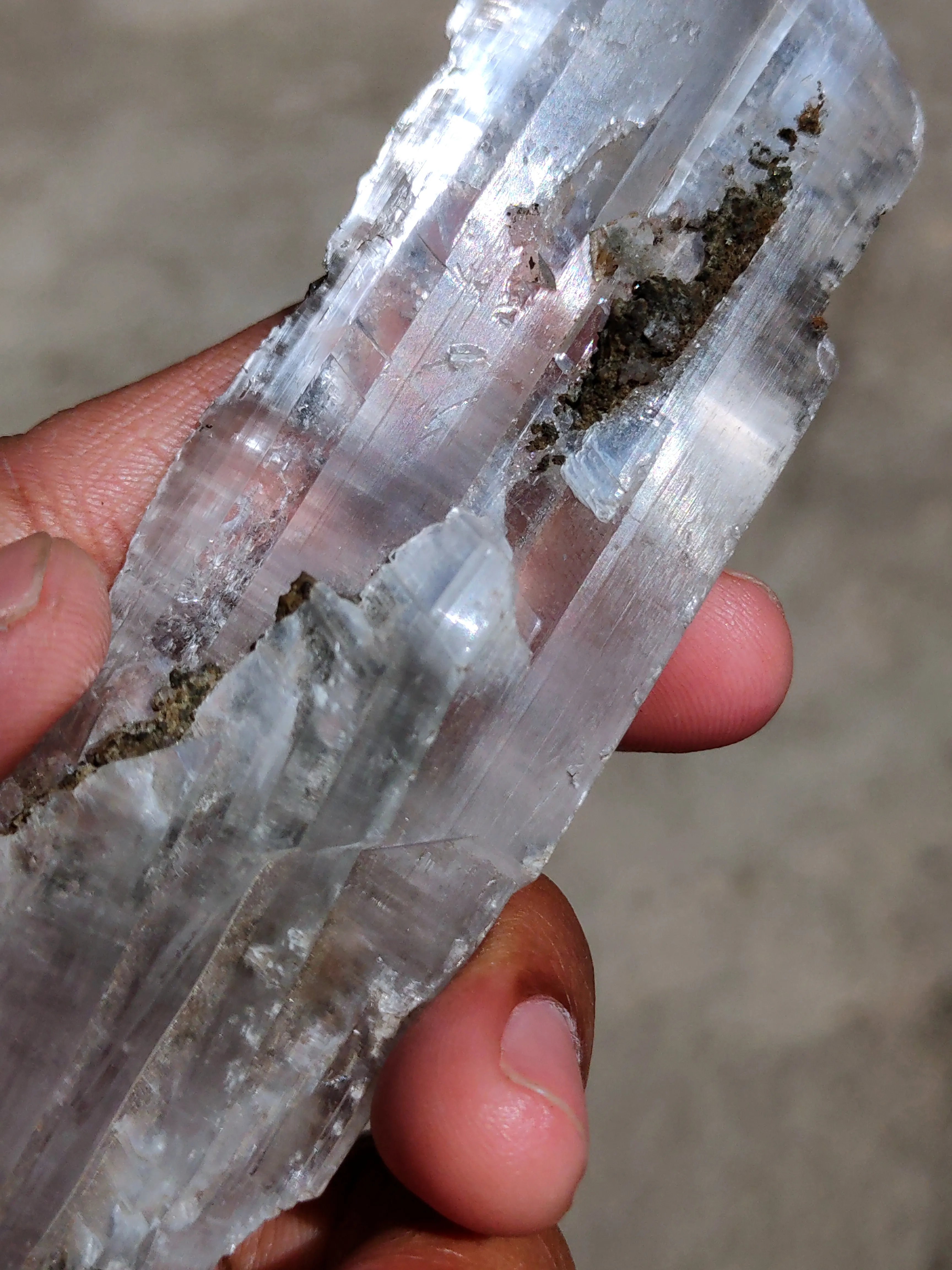 Selenite Specimen - image 7