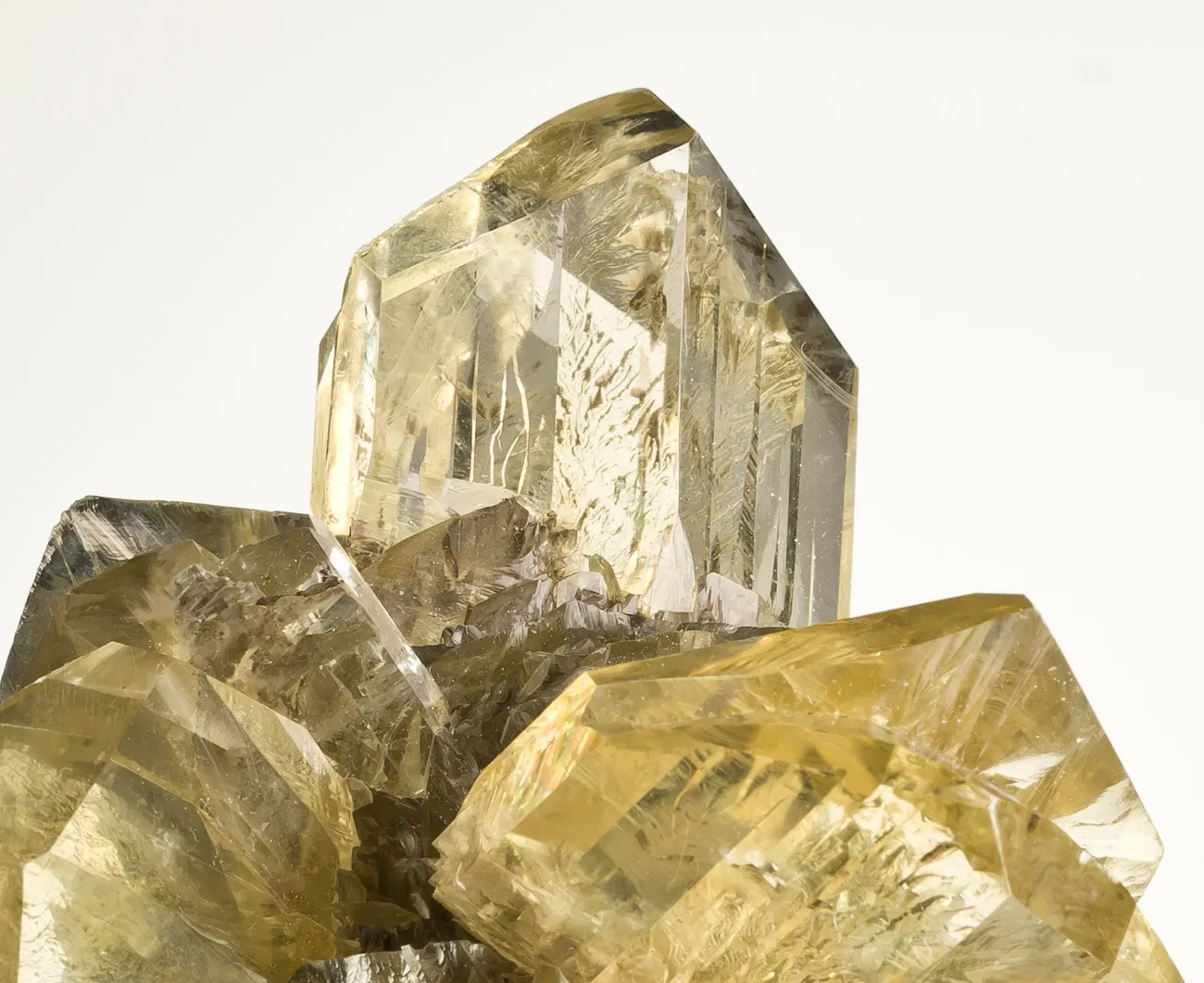 Selenite (Twinned Floater) - image 2