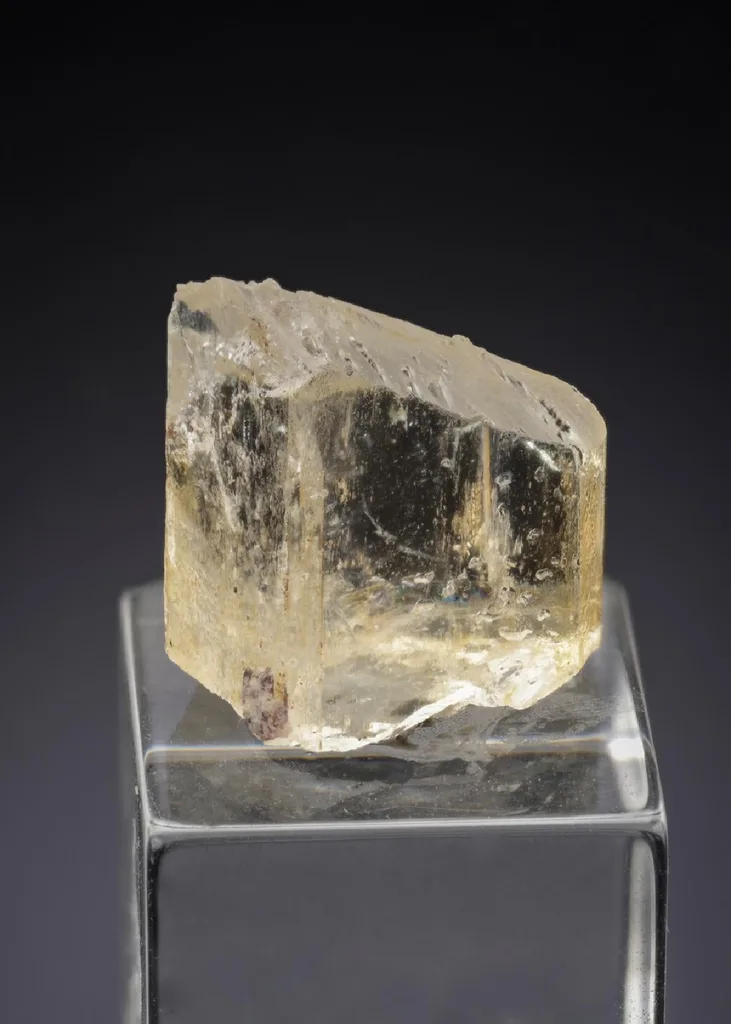 Sellaite image