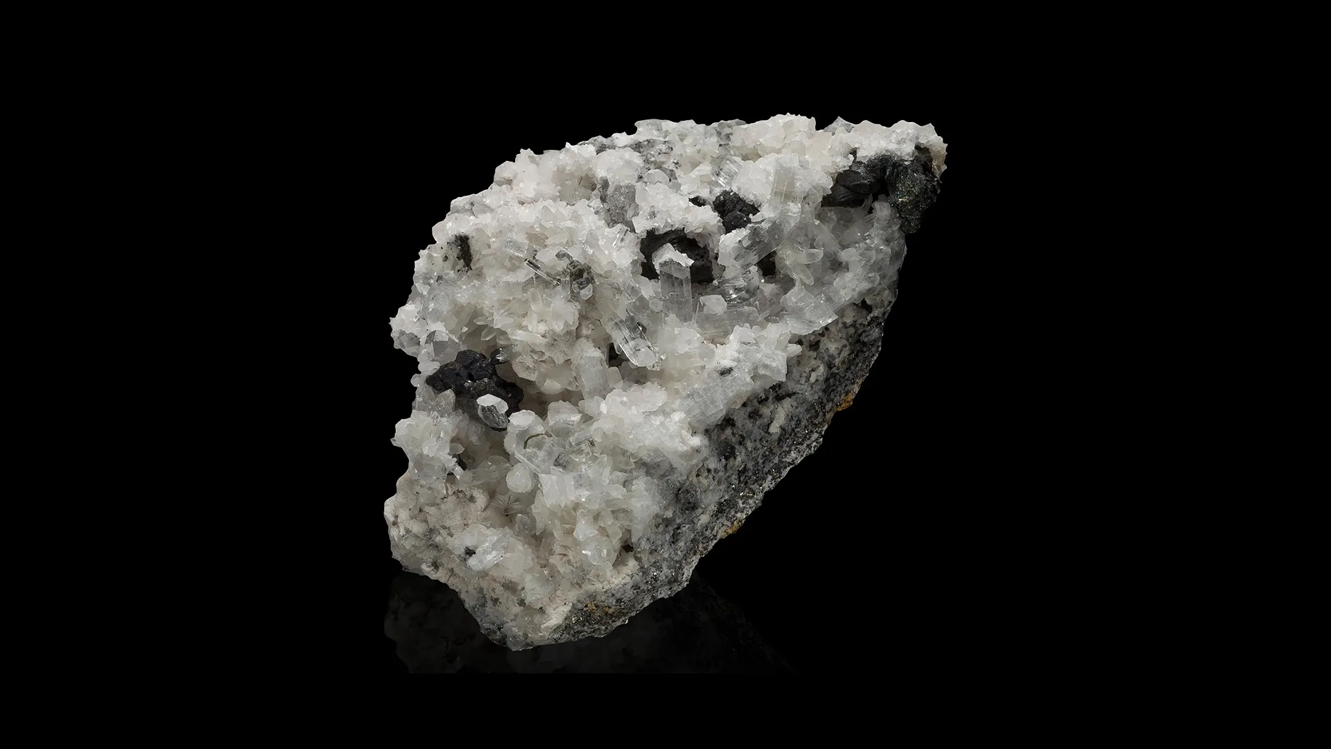 Sellaite - image 1