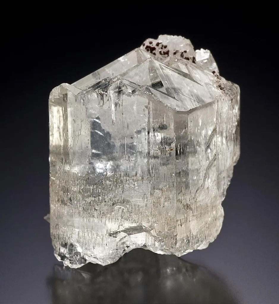 Sellaite, Magnesite image