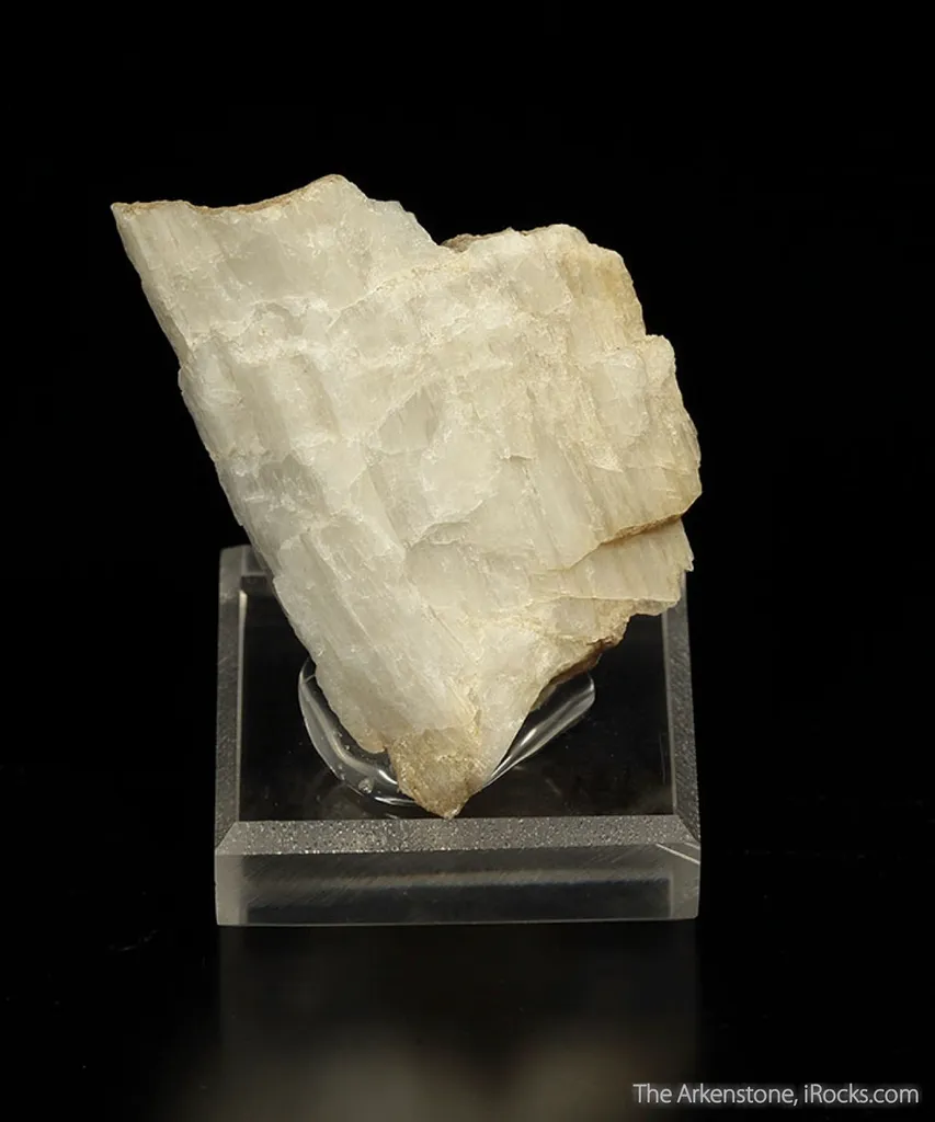 Sellaite (rough and cut set) - image 3