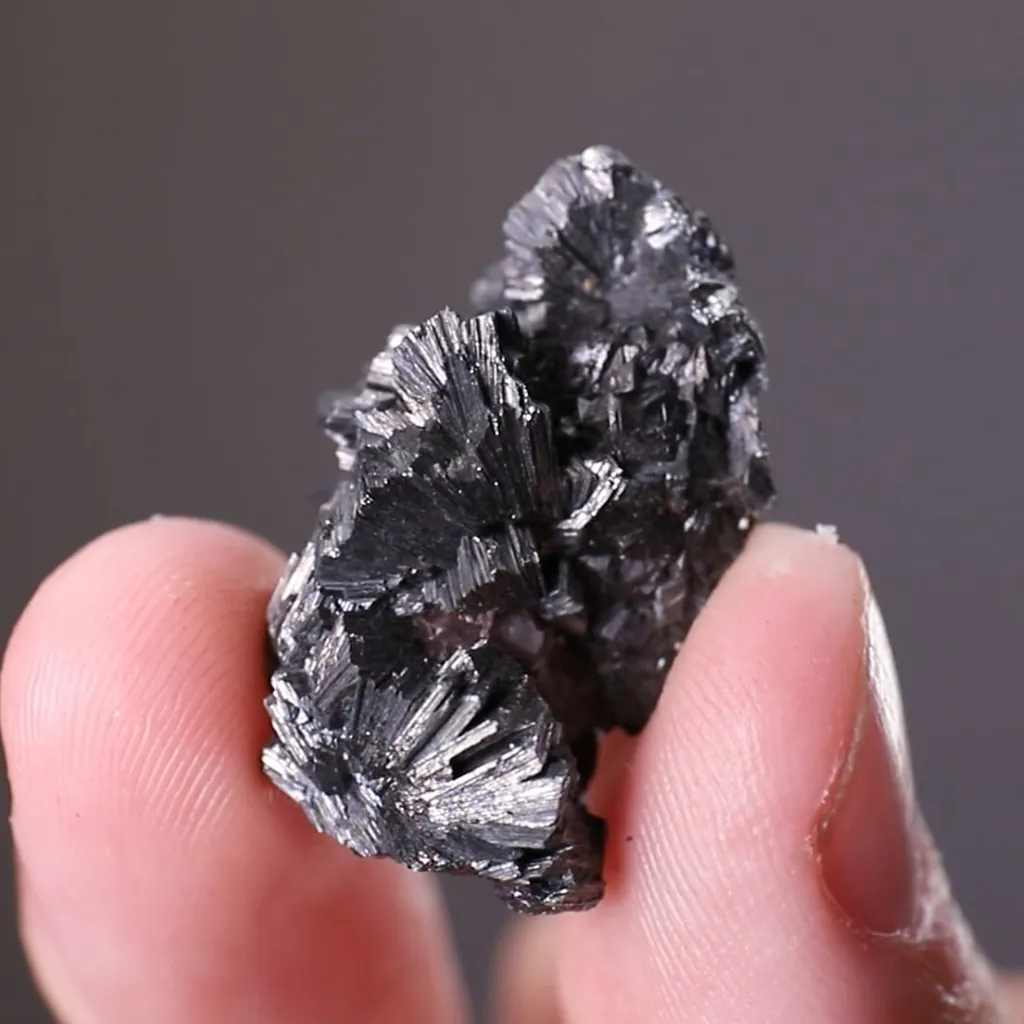 Semseyite - image 2