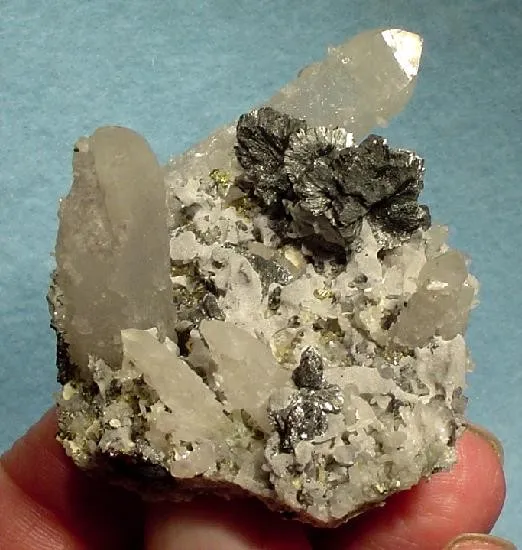 Semseyite, Quartz image