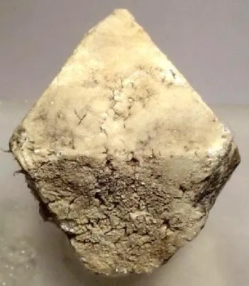 Senarmontite image