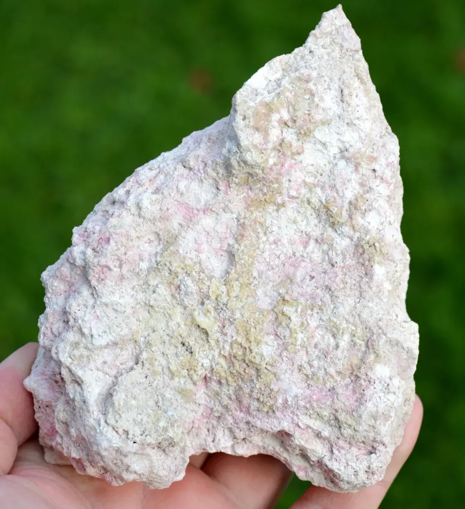 Sepiolite & Pink Opal var. Quinzite - 600 grams - Quincy, Vierzon, Cher, Centre-Val de Loire, France image