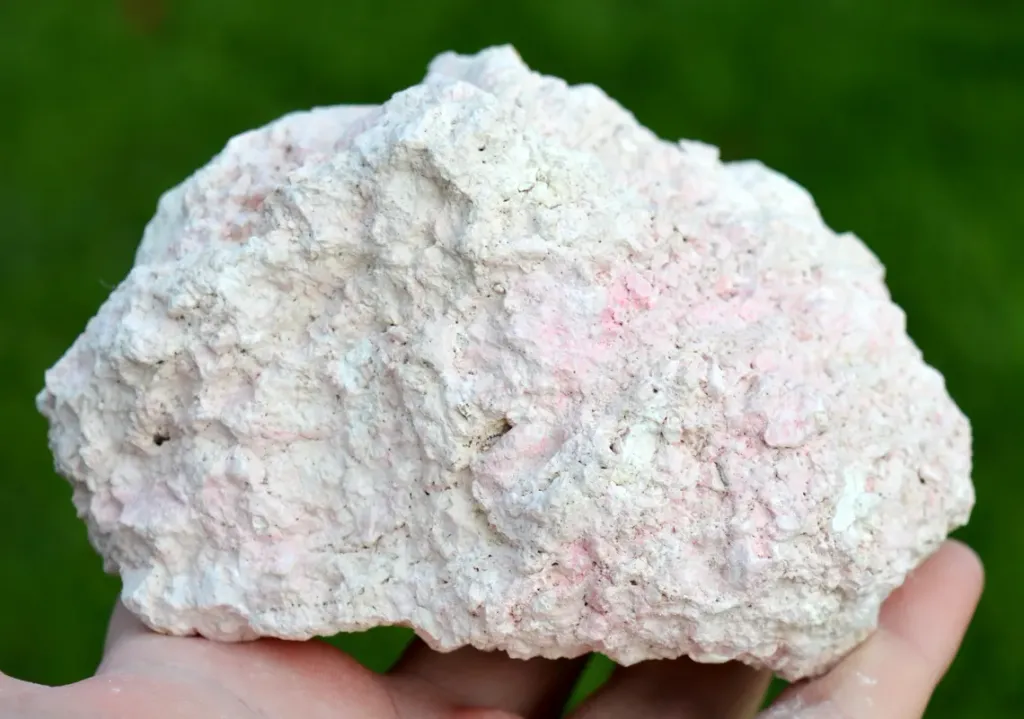 Sepiolite & Pink Opal var. Quinzite - 850 grams - Quincy, Vierzon, Cher, Centre-Val de Loire, France image