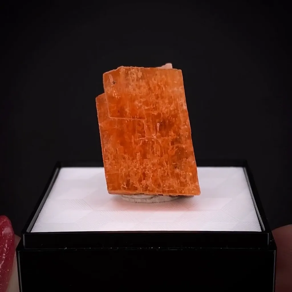 Serandite - image 2