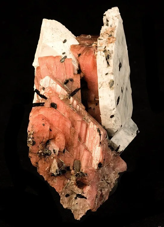 Serandite, Albite, Aegirine, Leucophanite - image 1