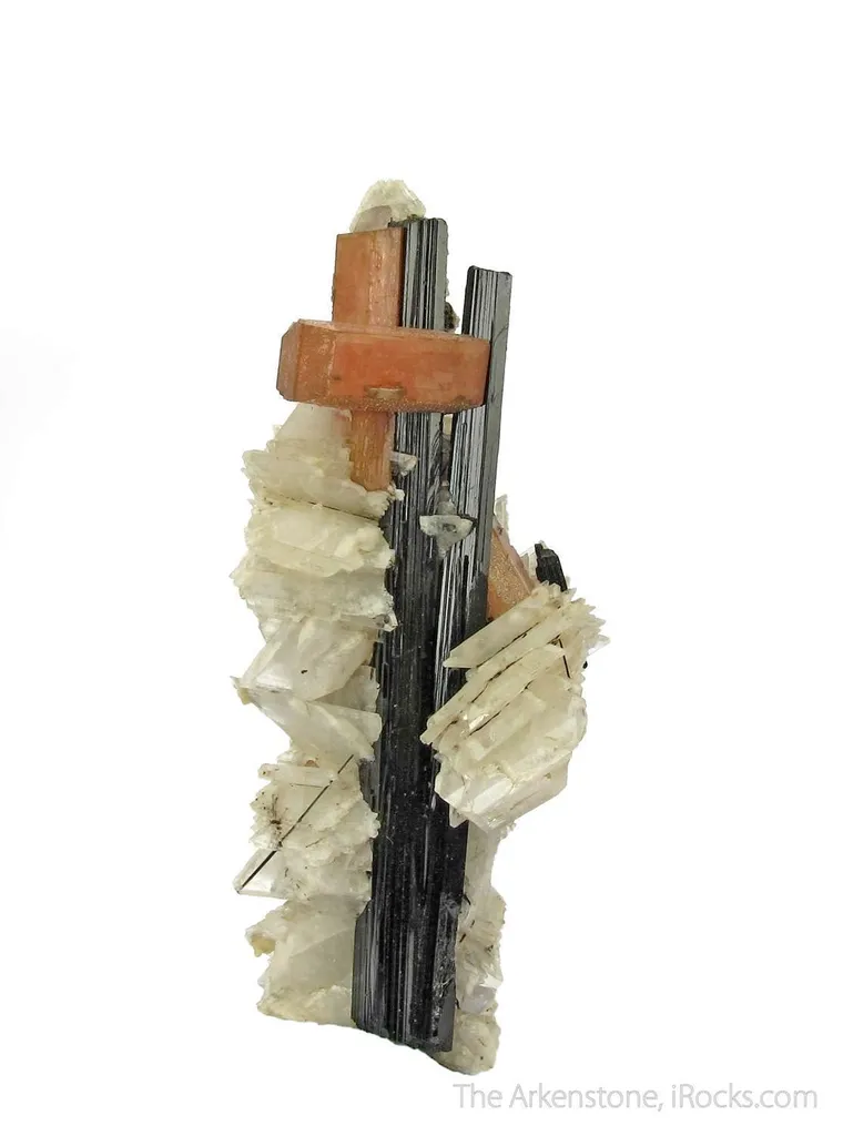 Serandite and Albite on Aegerine - image 6