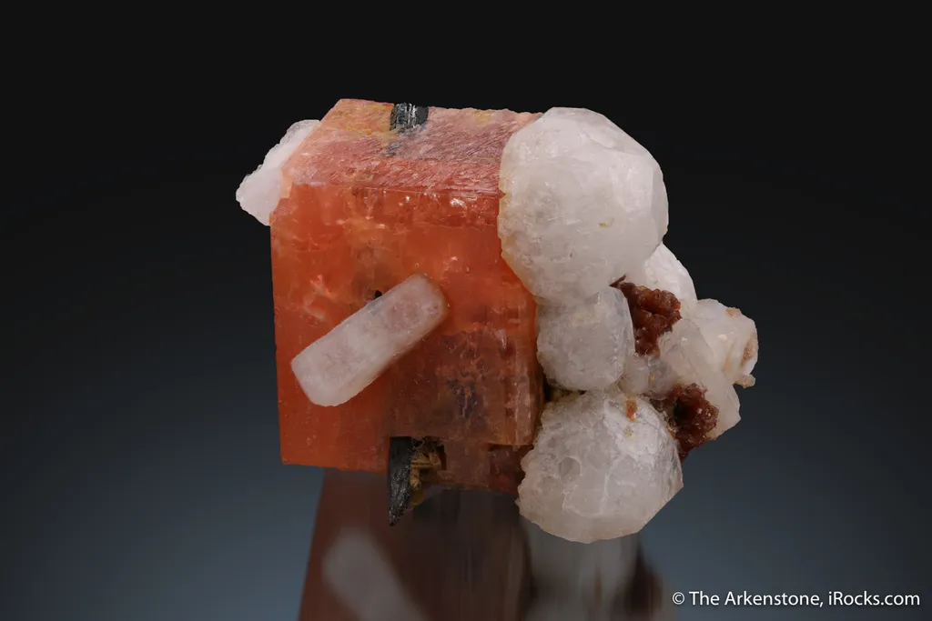 Serandite, Natrolite, Aegerine, and Rhodochrosite image