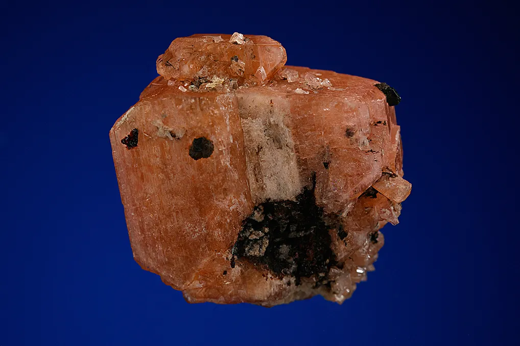 Serandite with Manganoneptunite? - image 2