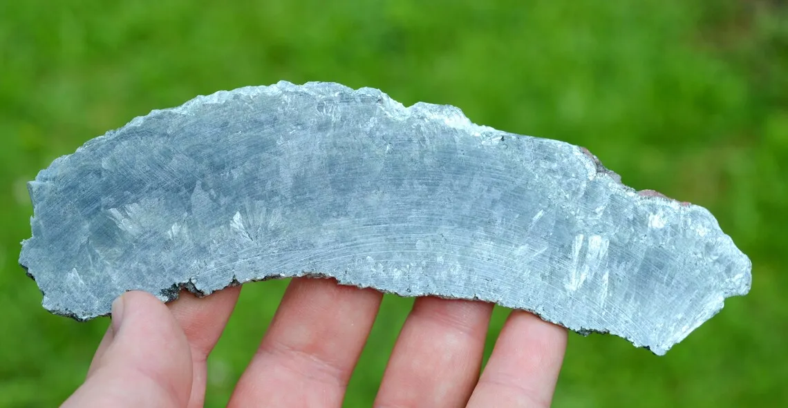 Seraphinite 82 grams - Korshunovskoye iron deposit, Zheleznogorsk, Irkutsk Oblast, Russia - image 2