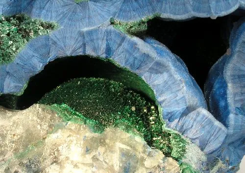 Shattuckite, Malachite - image 2