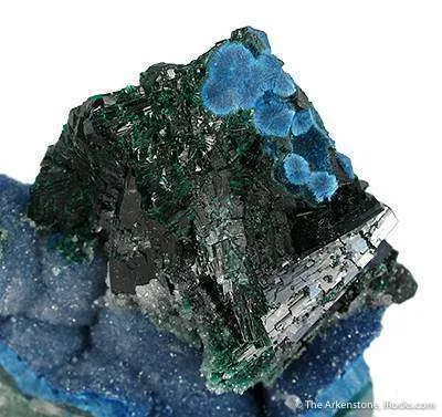Shattuckite on Malachite on Shattuckite-Included Quartz - image 2