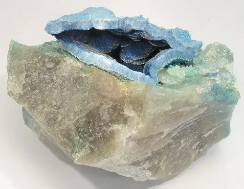 Shattuckite, Quartz image