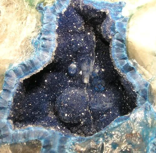 Shattuckite, Quartz, Malachite - image 2