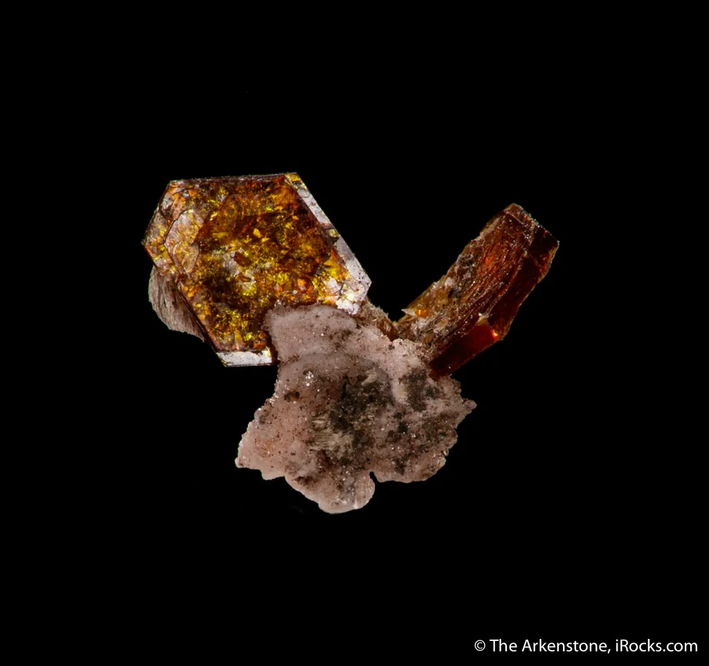 Shigaite on Rhodochrosite - image 3