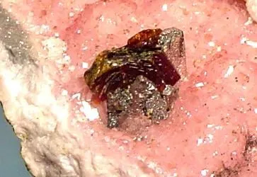 Shigaite, Rhodochrosite - image 2