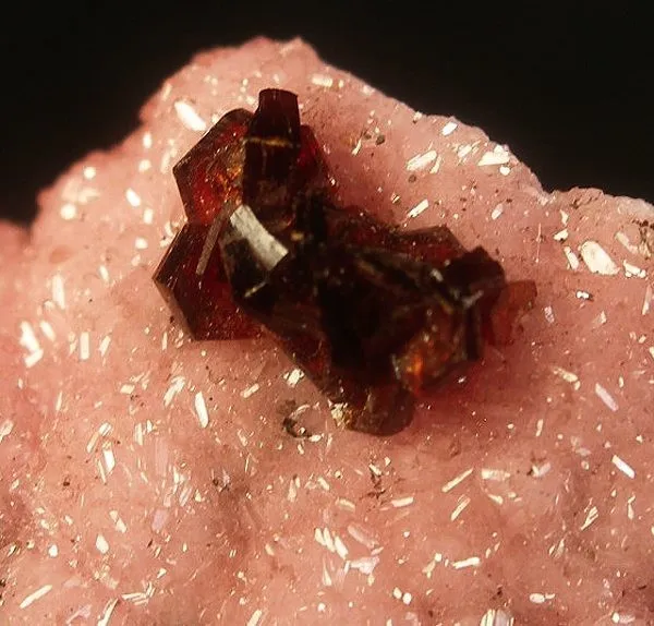 Shigaite, Rhodochrosite - image 2