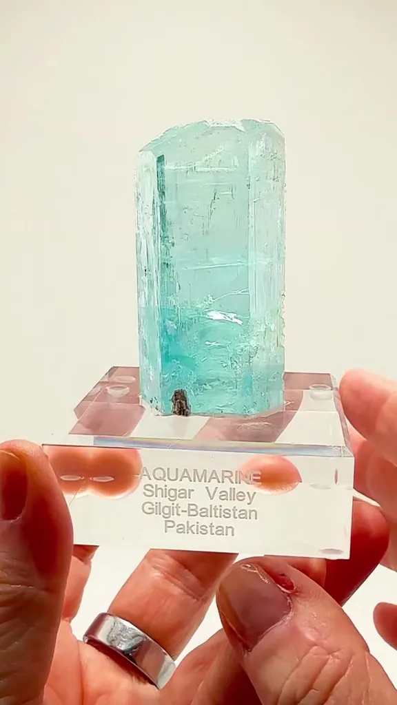 SHIGAR VALLEY Aquamarine PERFECTION image