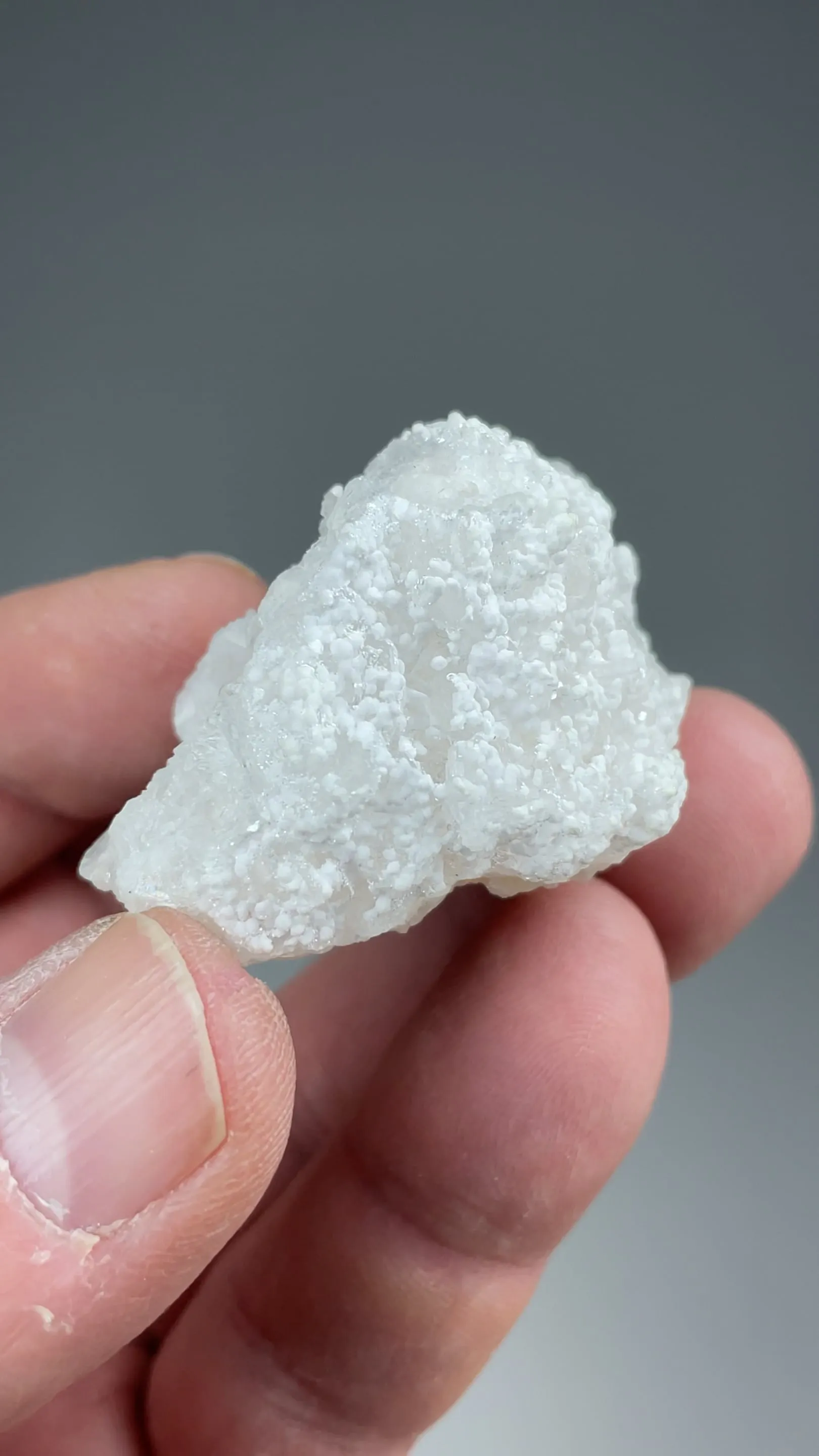 Shinichengite with Imayoshiite, Calcite - image 2