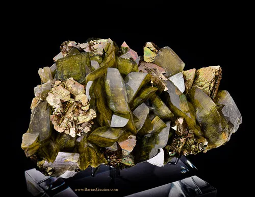 Siderite and Chalcopyrite - image 4
